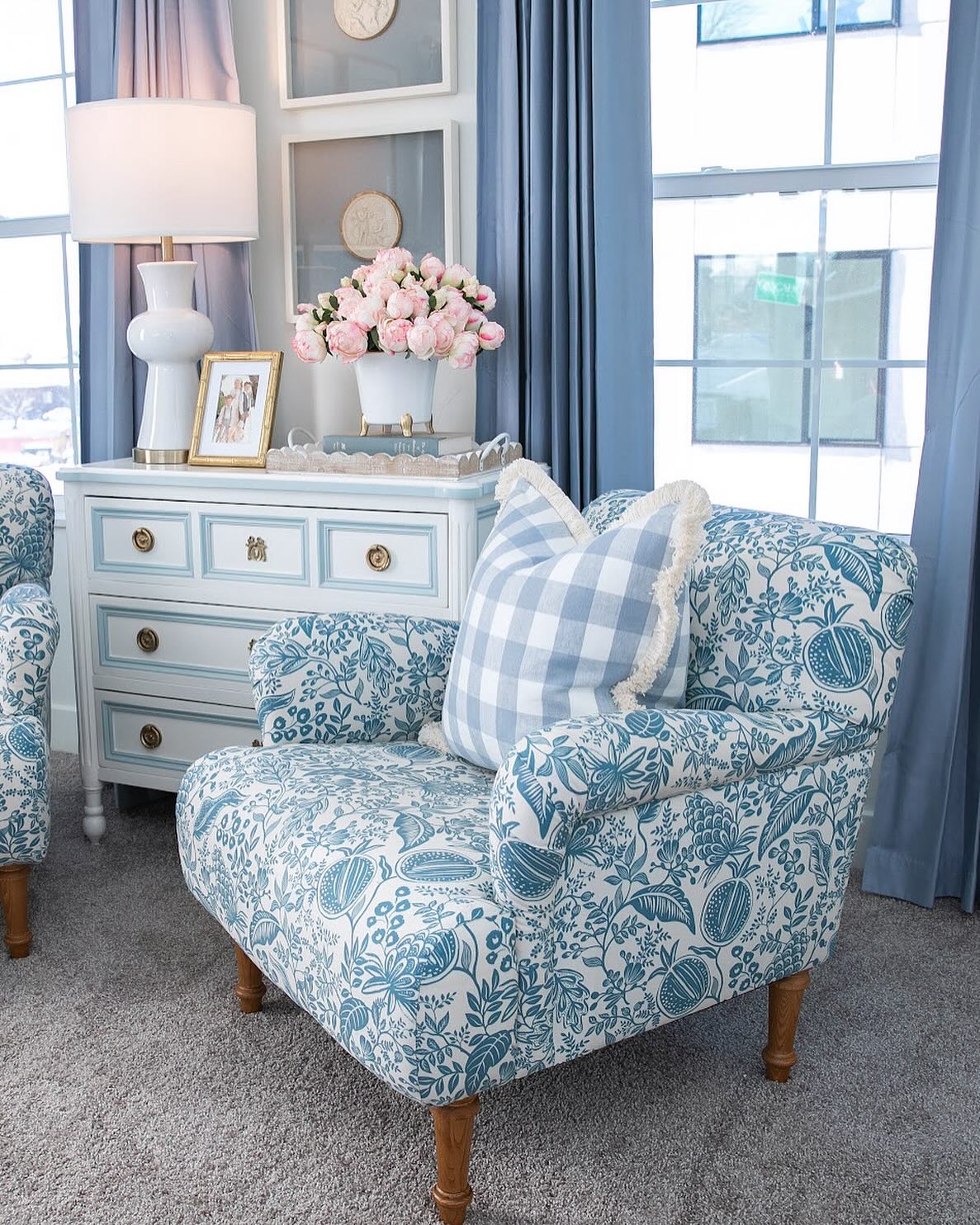 Rc willey accent chairs deals