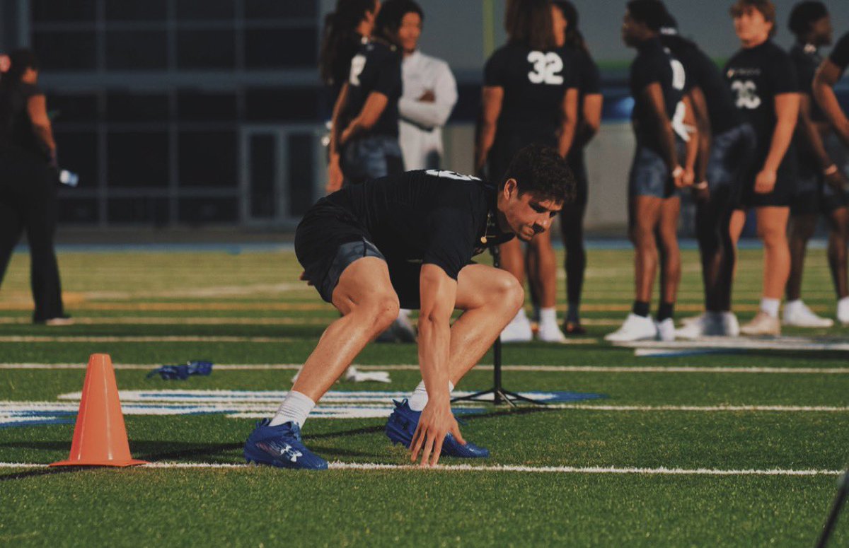 “Do not be anxious about anything, but in everything by prayer and supplication with thanksgiving let your requests be made known to God.” - Philippians 4:6 💆‍♂️

<a href="/IMGAFootball/">IMG Academy Football</a> <a href="/TheUCReport/">Billy Tucker</a> @RivalsFriedman <a href="/Coach_Suber/">Bryce Suber</a> <a href="/TFlagler/">T Flagler</a> <a href="/EliavAppelbaum/">Eliav Appelbaum 🎗️</a> <a href="/UnderArmour/">Under Armour</a> #UANext #Brotherhood
