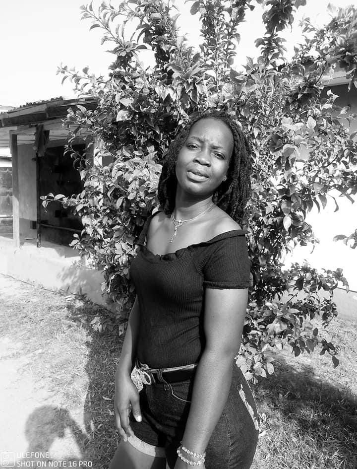 deb4lyf's tweet image. Best wishes my girlfriend @Lydia luv u