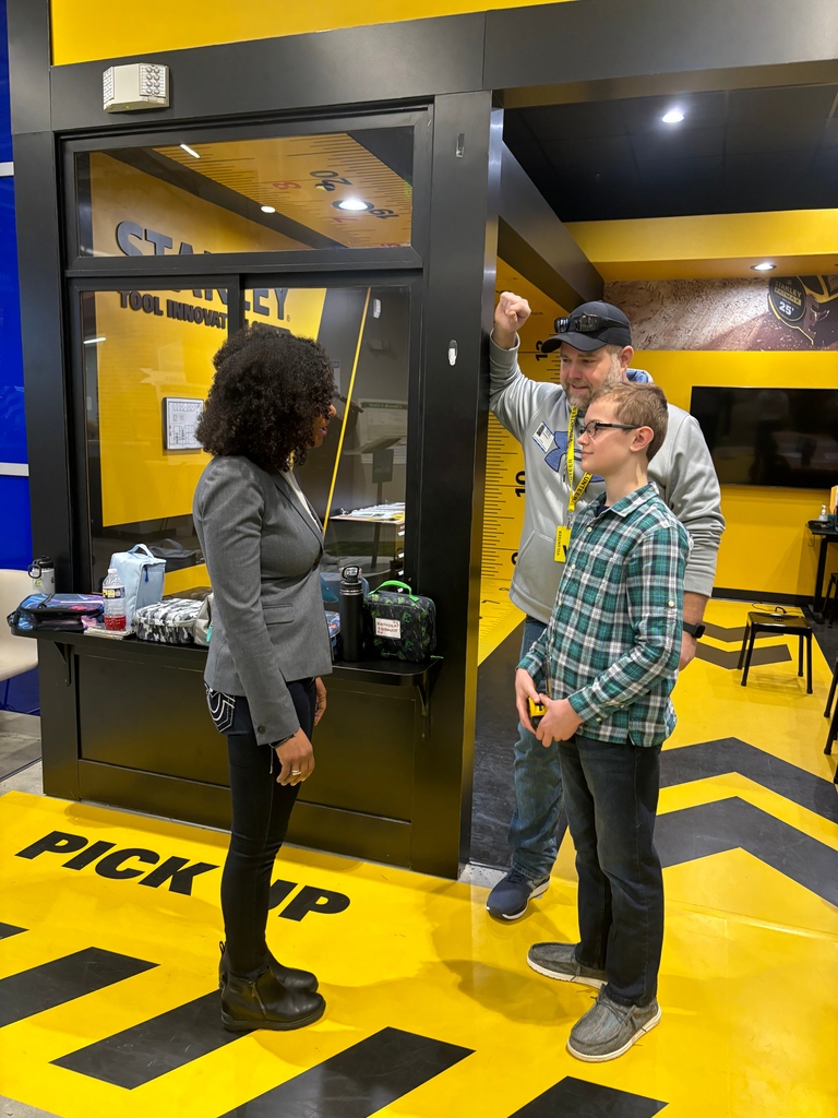 What a stroke of luck for lifelong Stanley Black &amp; Decker customer Jim! 

Jim's son Jackson was assigned the role of CEO in Stanley's branded JA BizTown storefront, with Stanley executive Karen as his mentor for the day. 

How's that for a fully immersive JA BizTown experience?!