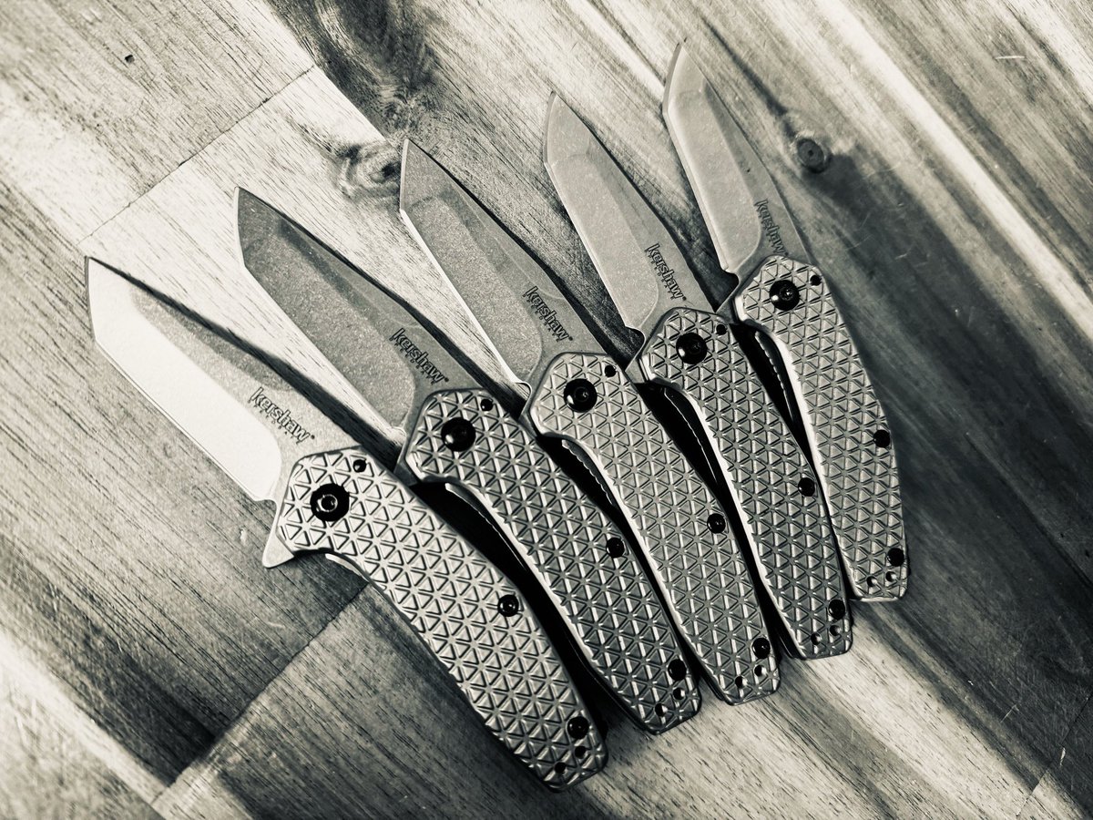 Kershaw Cathodes Ready for Engraving! Affordable & Great Groomsmen Gifts! In Stock & Ready to Ship! knifeworks.com/kershaw-1324-c…

#knifeworksinc #knifeworks #kershaw #kershawcathodes #affordable #groomsmen #gifts #groomsmengifts #cathodes #silver #ido #whodo #youdo