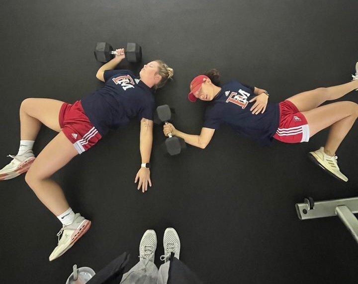 When you ask your players to send a picture from weights ... 😴 or 🏋‍♀️??