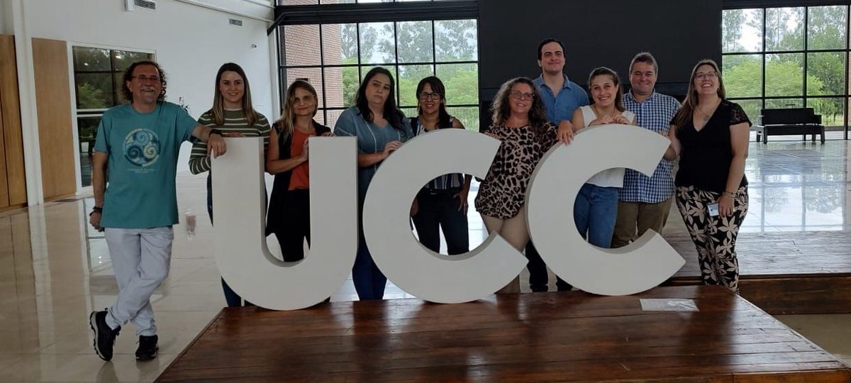 3) Desarrollar un “Kit de herramientas” y un “Juego (gamificación) digital” para la adquisición de competencias sociales, verdes y digitales para el emprendimiento sostenible.