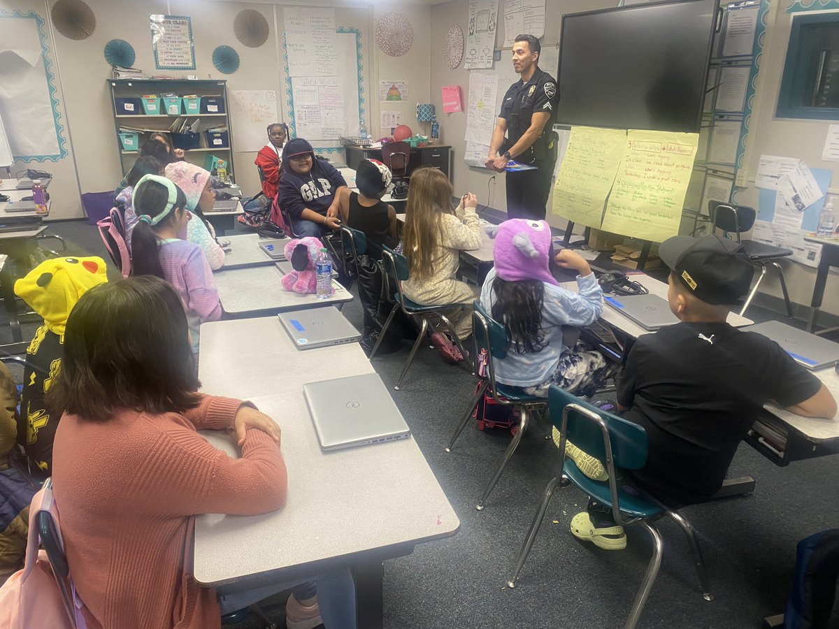 Read Across Rialto week at Curtis Literacy Academy!