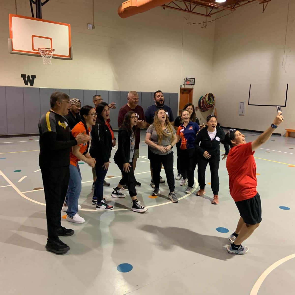 As we get up and get moving, the energy at a CATCH professional development training is unlike anything!⚡️Thank you to the 60+ elementary PE educators from @Edinburgcisd who joined us for a physical education booster training. We enjoyed sharing our expertise and creating a…