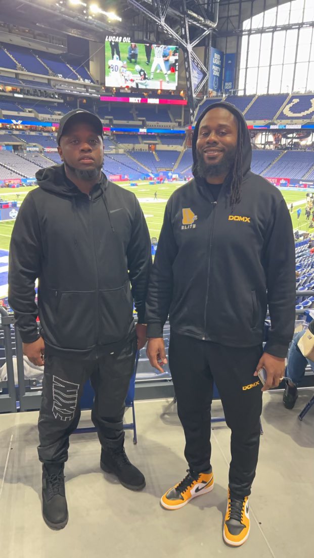 CoachRyanBell's tweet photo. @Trapp_SETA229 appreciate all the knowledge about being a recruiting coordinator and how to network with programs! https://t.co/l6xgJon8Fh