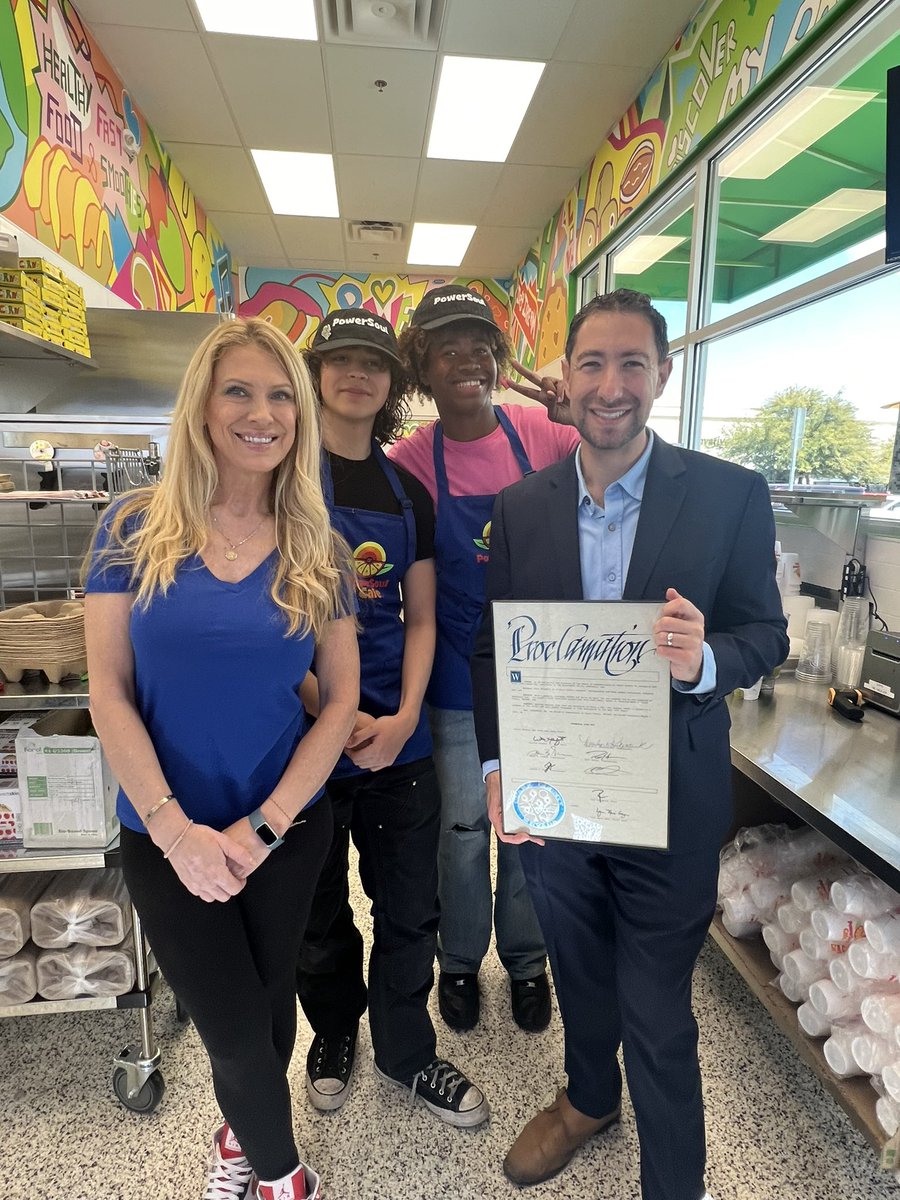 Michael Naft tweet media