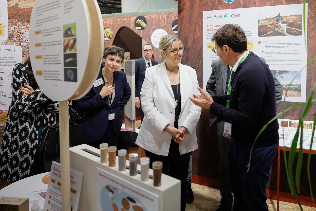 🌾 Notre agriculture est une fierté.

Les acteurs de l’enseignement supérieur, de la recherche et de l’innovation œuvrent chaque jour pour l’accompagner dans la transition agroécologique.

Leur talent et leur travail sont une chance pour relever collectivement ce défi immense !🔬