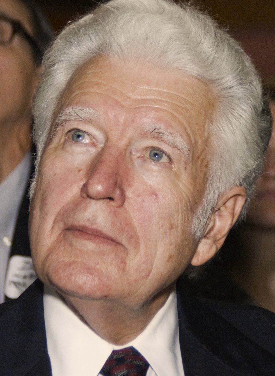 LarryWeis's tweet image. Newspaper reporters, business columnists and p.r. professionals are never at a loss for words, except today. This week we lost Jack Harned – a daily newspaper reporter, U.S. Senate press secretary, long-standing GM public relations executive....and the list goes on and on.