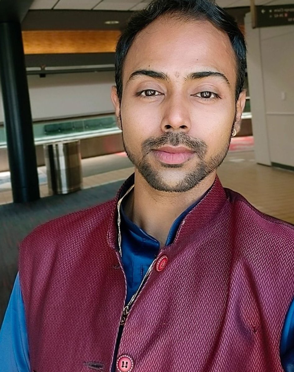 WhosThat360's tweet image. Sharing details on X (Twitter), @Devoleena_23 pleads for help from PM Modi and the Indian Embassy. 

#AmarnathGhosh #DevoleenaBhattacharjee #News #Shocking #WhosThat360