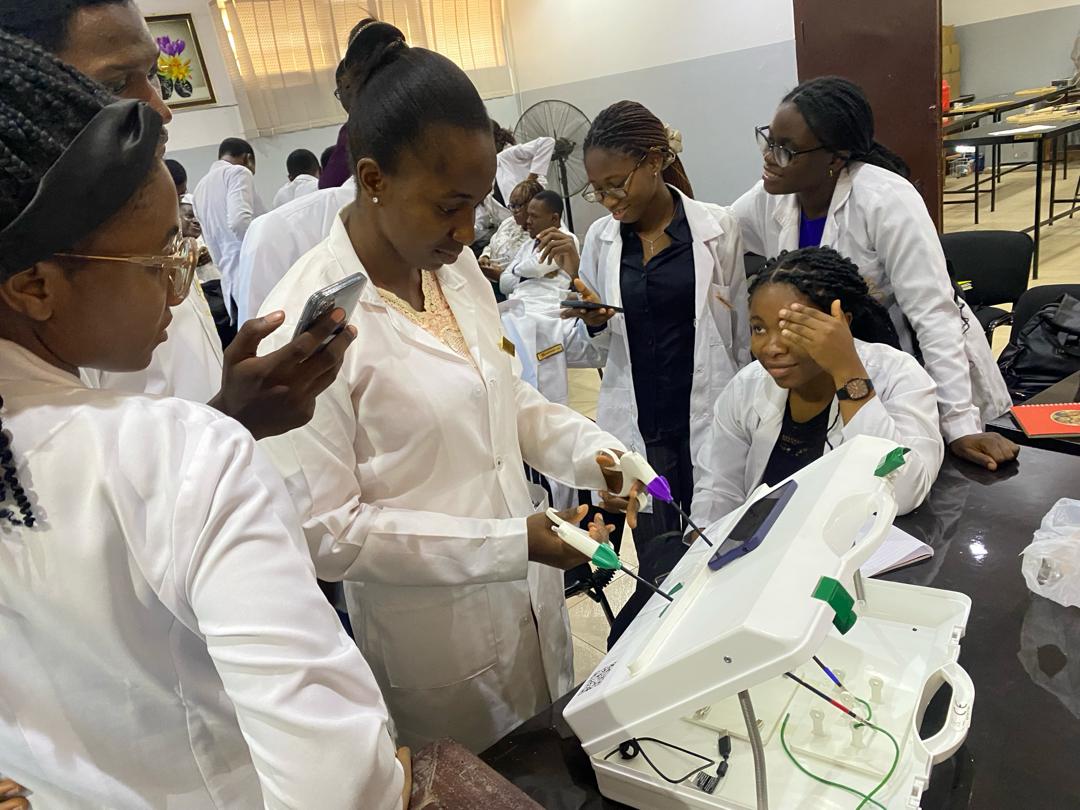 Adewale Adisa (@adewaleadisa1) on Twitter photo Final year students of Obafemi Awolowo University Ile-Ife Nigeria undergoing basic laparoscopic training along with their basic suturing training. Exciting <a href="/wuraie/">Funmilola</a> <a href="/NIHR_GSU/">NIHR Global Surgery</a> <a href="/nihr_gsu_lhub/">NIHR_GSU_lagoshub</a> <a href="/Adesunkanmifiz/">Fizzo</a> <a href="/ewenharrison/">Prof Ewen Harrison</a> Final year students of Obafemi Awolowo University Ile-Ife Nigeria undergoing basic laparoscopic training along with their basic suturing training. Exciting <a href="/wuraie/">Funmilola</a> <a href="/NIHR_GSU/">NIHR Global Surgery</a> <a href="/nihr_gsu_lhub/">NIHR_GSU_lagoshub</a> <a href="/Adesunkanmifiz/">Fizzo</a> <a href="/ewenharrison/">Prof Ewen Harrison</a>