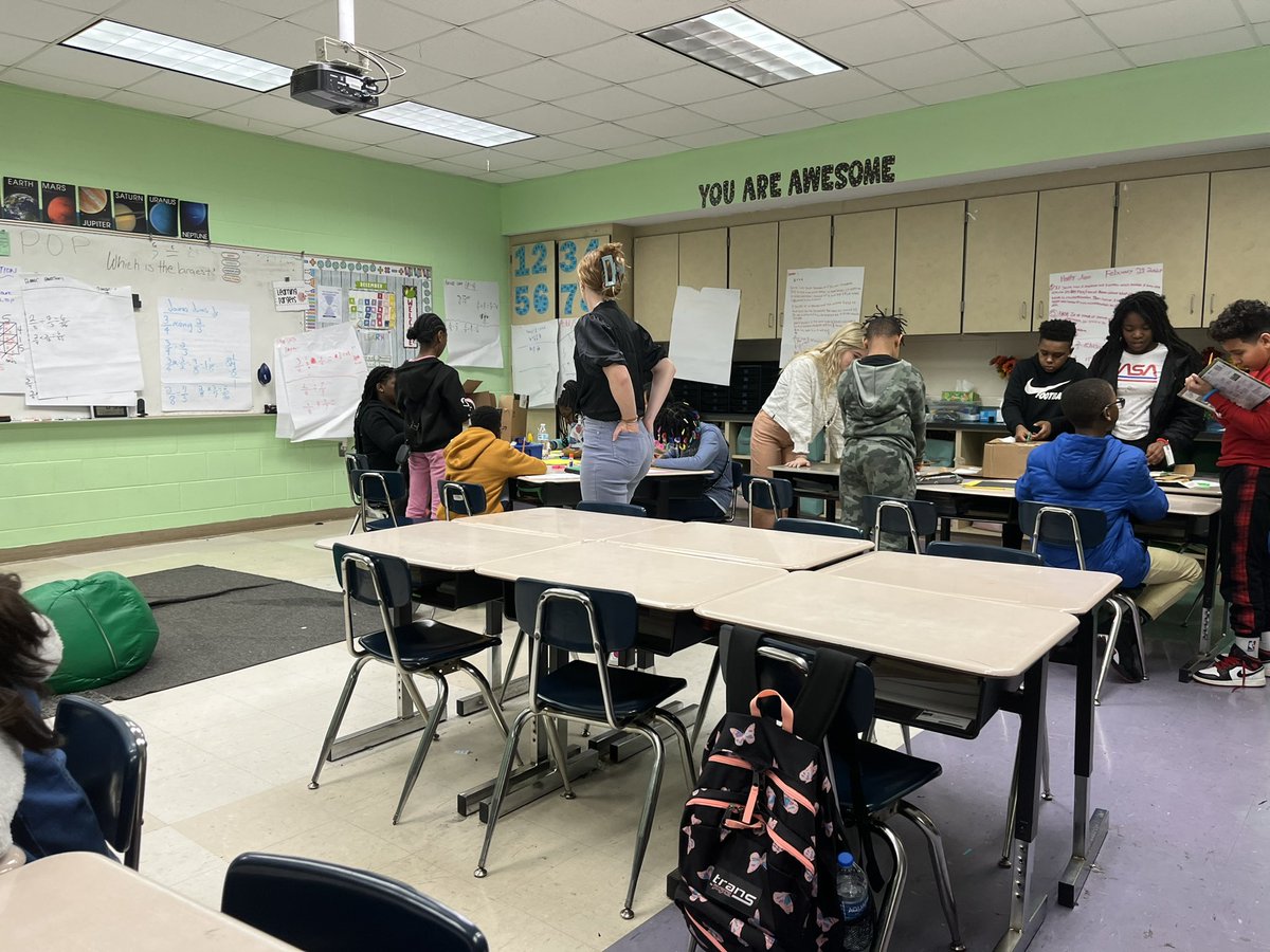 Here’s what’s happening in our class for #STEMFriday: Our @UABEducation student teachers introduced an awesome engineering design lesson! We got to build a house, car, and laptop. 🏠🚗💻 It was hands-on and so much fun! #STEMEducation #UABStudentTeachersRock