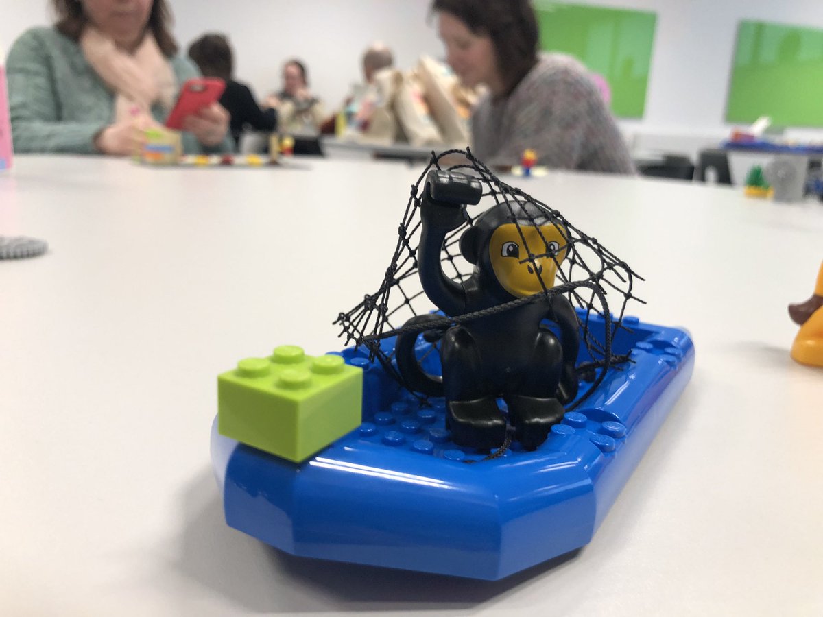 noreenhenry's tweet image. More @LEGOSERIOUSPLAY in @atusligo_ie with @ellenmccabe as part of #ntutorrweek. 
#transformingeducation