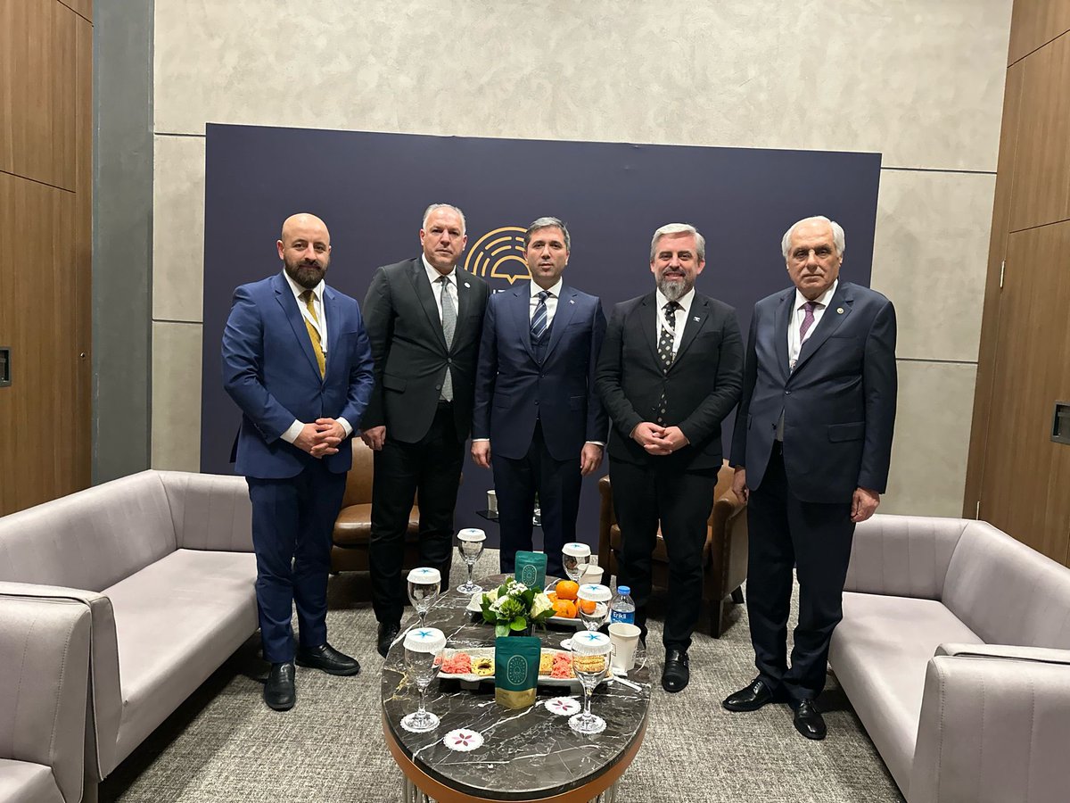 📍Antalya In the framework of the 3rd Antalya Diplomacy Forum, in our meeting with the Minister of Regional Development of Kosovo and the Leader of the Kosovo Democratic Turkish Party @DamkaFikrim and the Member of Parliament, Deputy Chairman of the Kosovo Democratic Turkish