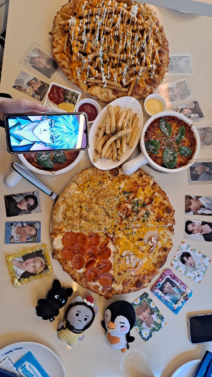 #몬베베가_몬베베에게_추천하는_맛집

📍플롭 연남
하.. 케이팝오타쿠들과 찐오타쿠데리고 밥먹고오다.  오프할때 트친들 여기 데려가서 잔뜩 멕여주고시픔