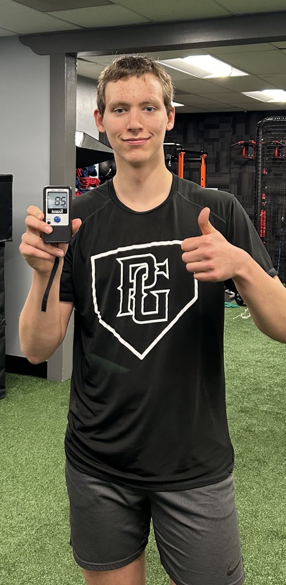 Evan Schmidt tweet media