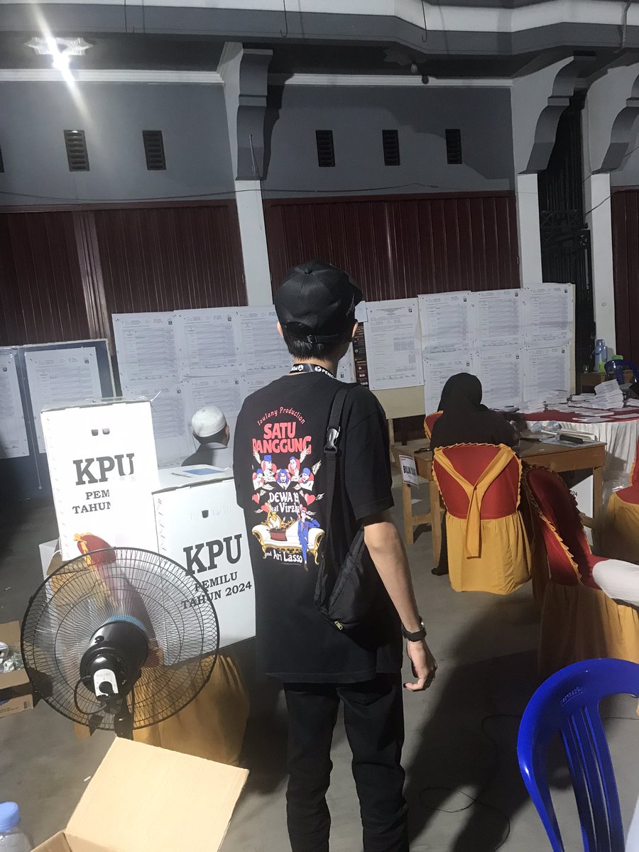 Pergerakan di 14 Februari 2024.
#AyoAwasiBersama #Pemilu2024
<a href="/bawaslu_RI/">Bawaslu RI</a>