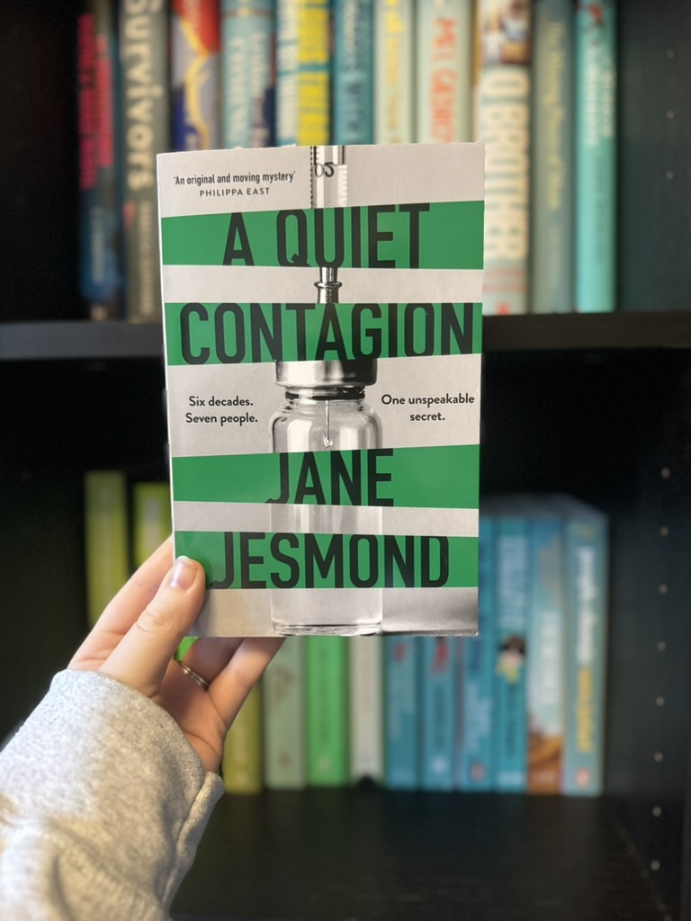 ✨✨ NEW REVIEW ✨✨

The strength of this mystery/thriller lies in its ability to engage readers with a compelling storyline!

Full review⬇️
thesecretbookreview.co.uk/post/a-quiet-c…

Purchase link⬇️
amazon.co.uk/Quiet-Contagio…

#AQuietContagion
#JaneJesmond
#VerveBooks
#ARCBooks