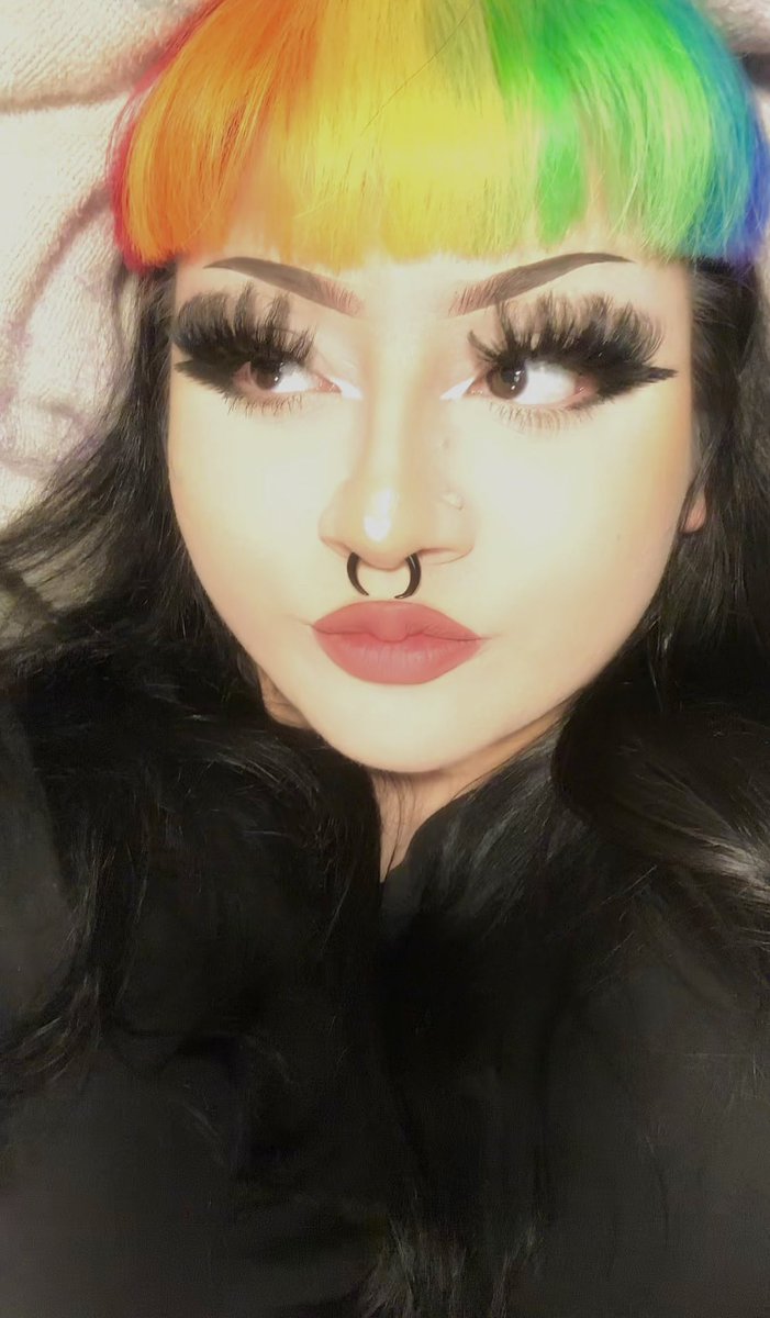 alyxmoons's tweet photo. It’s st pattys month 🍀 which means I’m feeling lucky and my lucky number is 4! So get to sending wallets, $44.44 $444.44 $4,444.44 $sunnifresh

#paypig #findom #finsub #cashslave #humanatm #footslave #feetworship #brattygoddess #footgoddess #feet #footdom https://t.co/4JAaOIzjIG