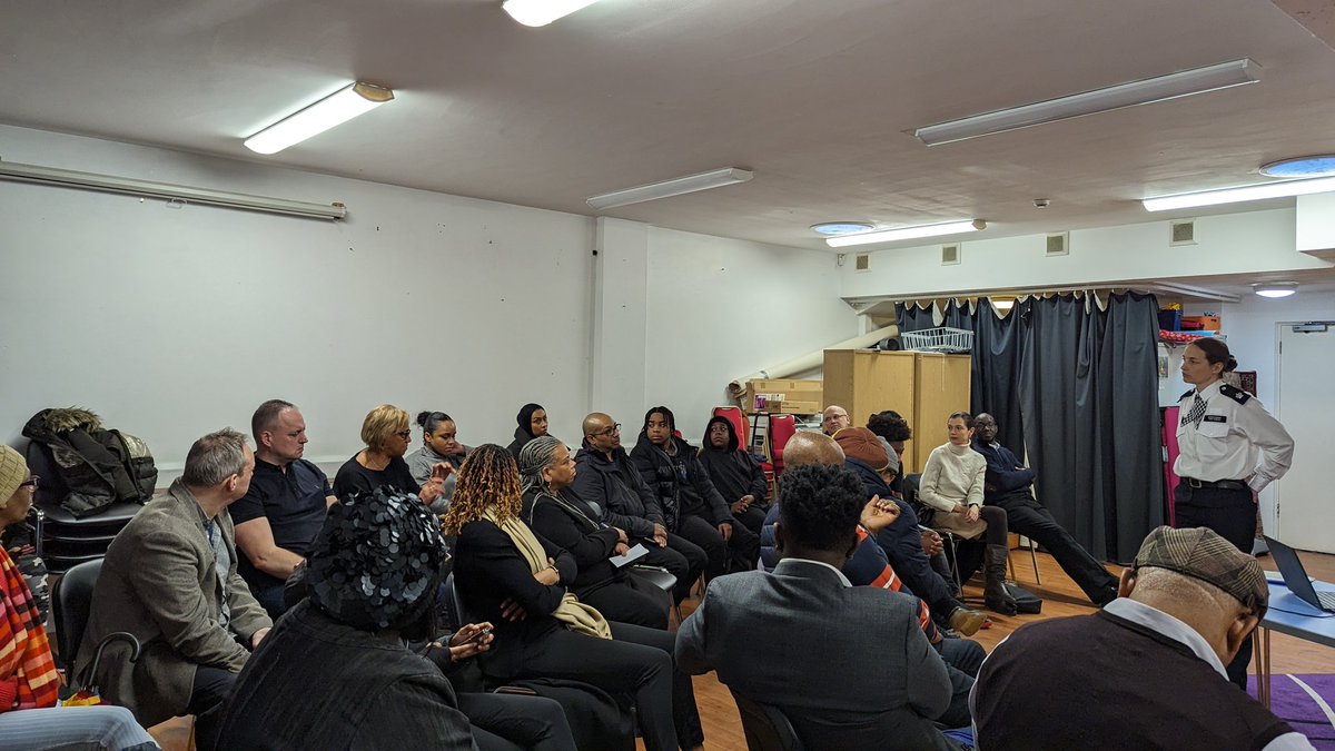 Interesting meeting at @CroydonVA to discuss the Met's new Stop and Search strategy Stop and search supported by many in the room, but concerns around the power imbalance and racial biases still loom large @myldn report coming soon @RowennaDavis @croydon_king #croydon #London