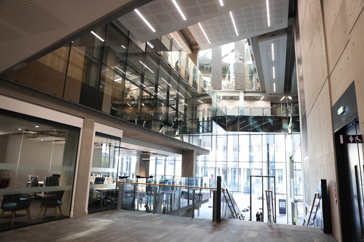 We are thrilled and all set to welcome you tomorrow at the Applicant Day, Belfast Campus. 
Come along and meet our head of school, associate head of school, course directors and student society.

Block BC, Lower Ground Foyer, UU Belfast Campus

<a href="/USSEngineers/">USSE</a> #ulsteruniversity