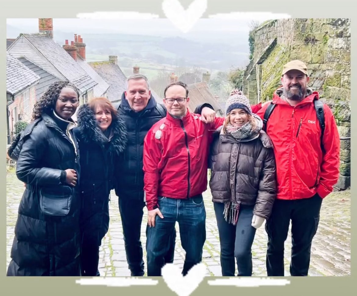 𝒄𝒉𝒍𝒐𝒆 now @ bluesky tweet media