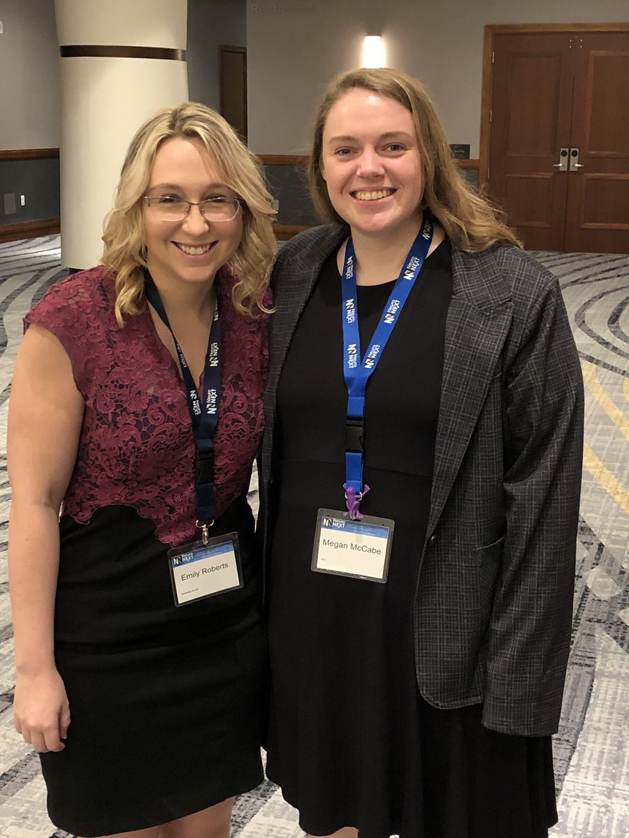 proffcoff's tweet photo. In #NeuroNEXT we are all about the data.

Two different color lanyards were available his year. Thanks to Lynne at the front desk for tabulating and @emilyk_roberts &amp; @_meganmccabe for pulling together a quick summary - navy blue was the winner by a 2:1 margin! https://t.co/irP4qwiosP