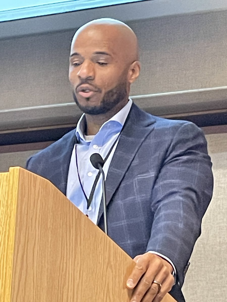 BiykemB's tweet photo. Excited to launch the regional ELAM meeting @bcmhouston our first speaker Jaime Bailey CFO @bcmhouston followed by Dr. Vivian Ho, JamesBaker Institute Chair @RiceUniversity Welcome @ELAMProgram attendees to Regional ELAM program https://t.co/6qNuOLs3LW https://t.co/rYhLBzR6gY https://t.co/m0cLeg33ZD