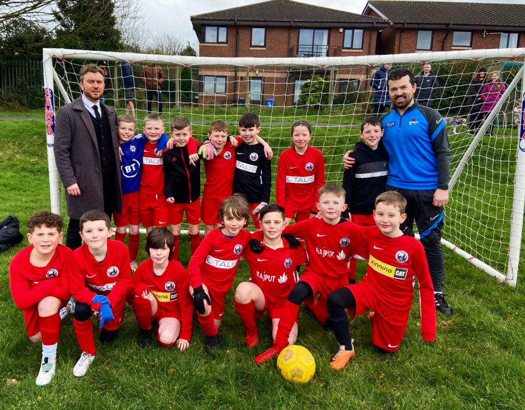 It’s 3 wins from 3 games for our Y5/6 football team. A hard-fought 2-1 victory over our neighbours @GilnahirkP. Goals coming from Max & fox in the box Alfie (Y6McA). Thank you to our hosts and to the great number of parents that cheered the team on. #TeamBraniel💙⚽️