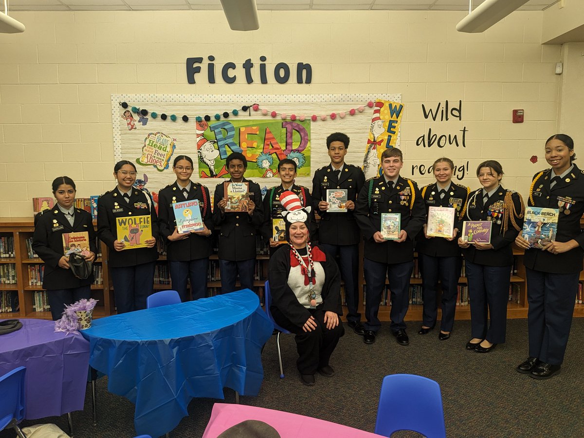 @ColeJrotc @FSHISD @RGC_MS_HS Read Across America at DeZavalla Elementary on the Westside of San Antonio.