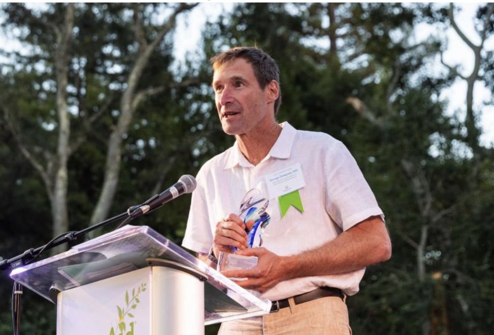 .<a href="/EHStar/">East Hampton Star</a> published an article on <a href="/LymeBiobank/">Lyme Disease Biobank</a> &amp; #BAL 2021 Courage Award winner, Dr. Dempsey, &amp; their recent research developing the GlycoLyme Assay. Dr. Dempsey is the largest contributor to the #LymeBiobank. Learn more: easthamptonstar.com/villages-healt…