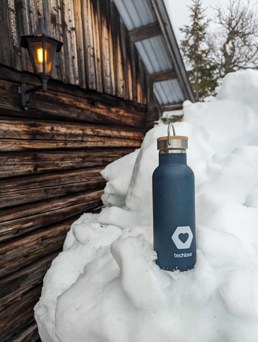 Techlove tweet media