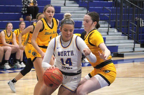 NIACCWBball's tweet photo. 📣 In the win at DMACC: Tori Miller…18 points, 8 rebounds, 8 assists. 🤩 
Just Tori doing Tori things. 💯
#ToriMiller
#GONIACC https://t.co/TYg5fNrW5M