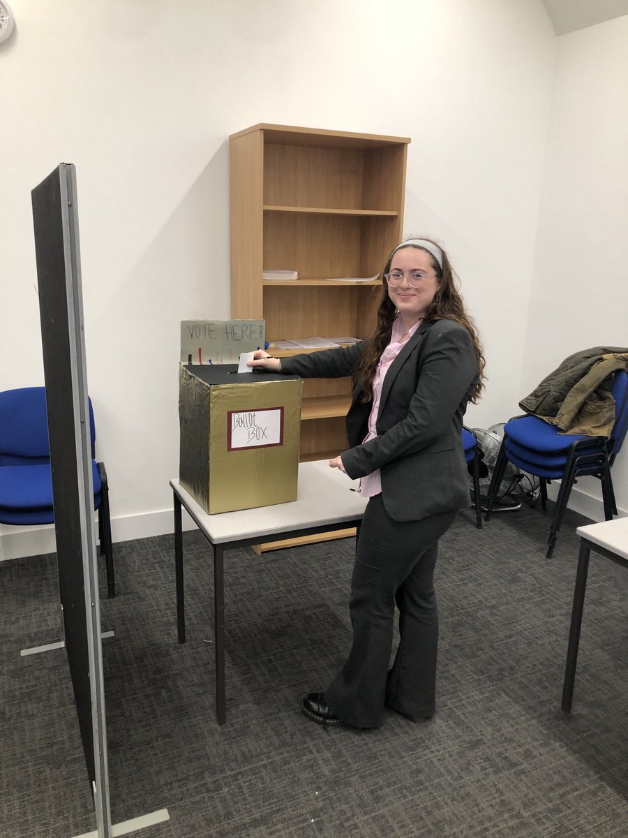 EpsomC_Politics tweet media