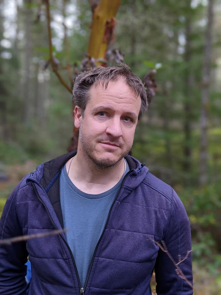 salonMonster tweet media