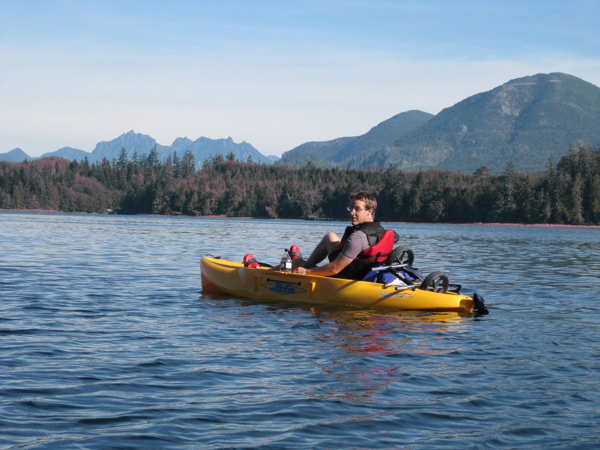 salonMonster tweet media