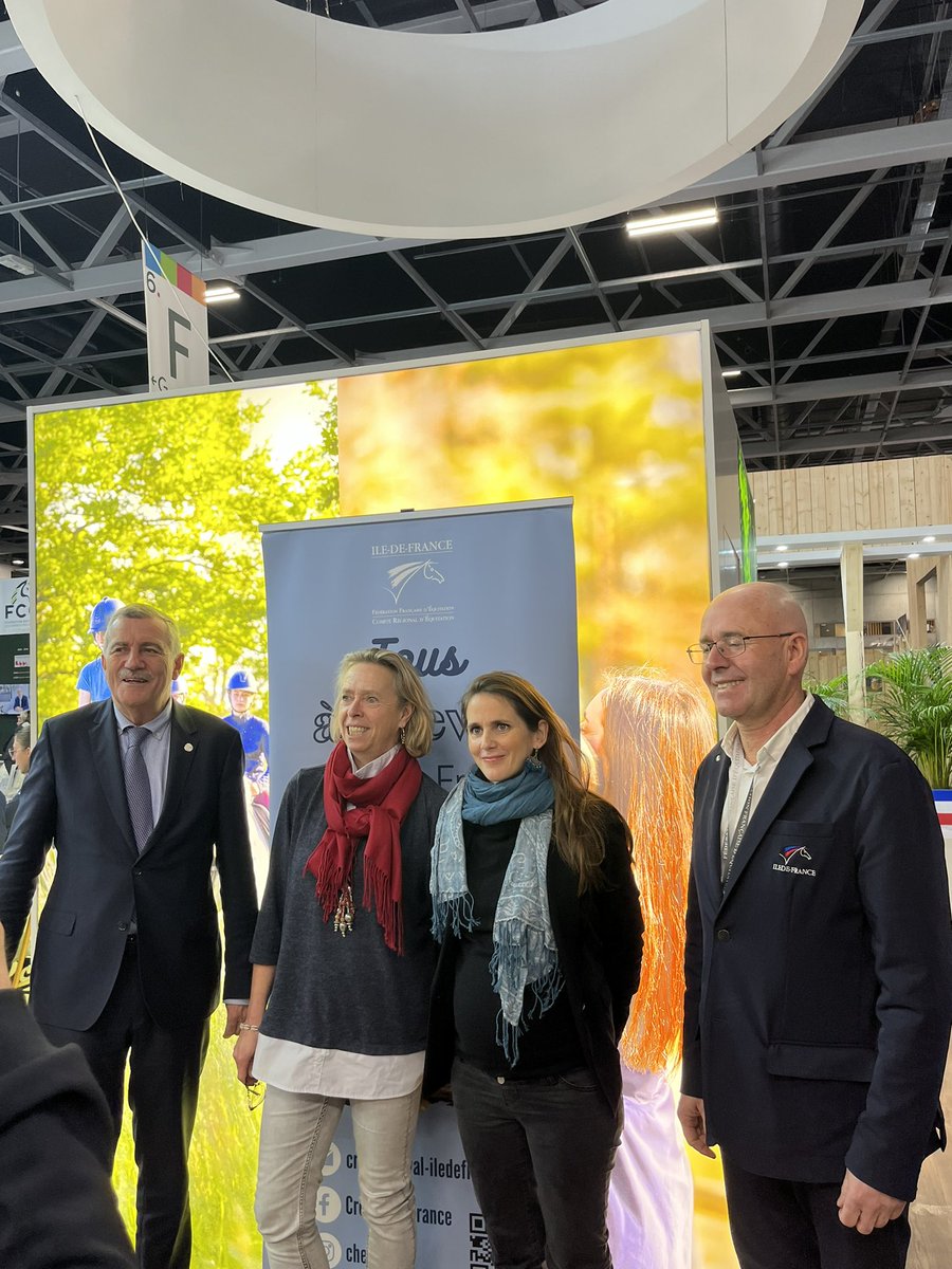 Rencontre au <a href="/Salondelagri/">Salon International de l'Agriculture</a> avec <a href="/LanloVirginie/">LANLO Virginie</a>, Députée, échanges riches autour des préparations des #JOP, des initiatives de <a href="/FFEquitation/">Fédération Française d'Équitation</a> en matière de médiation équine, notamment dans le cadre du projet porté dans les <a href="/hautsdeseinefr/">Département des Hauts-de-Seine</a> dans le cadre des dispositifs Ulis