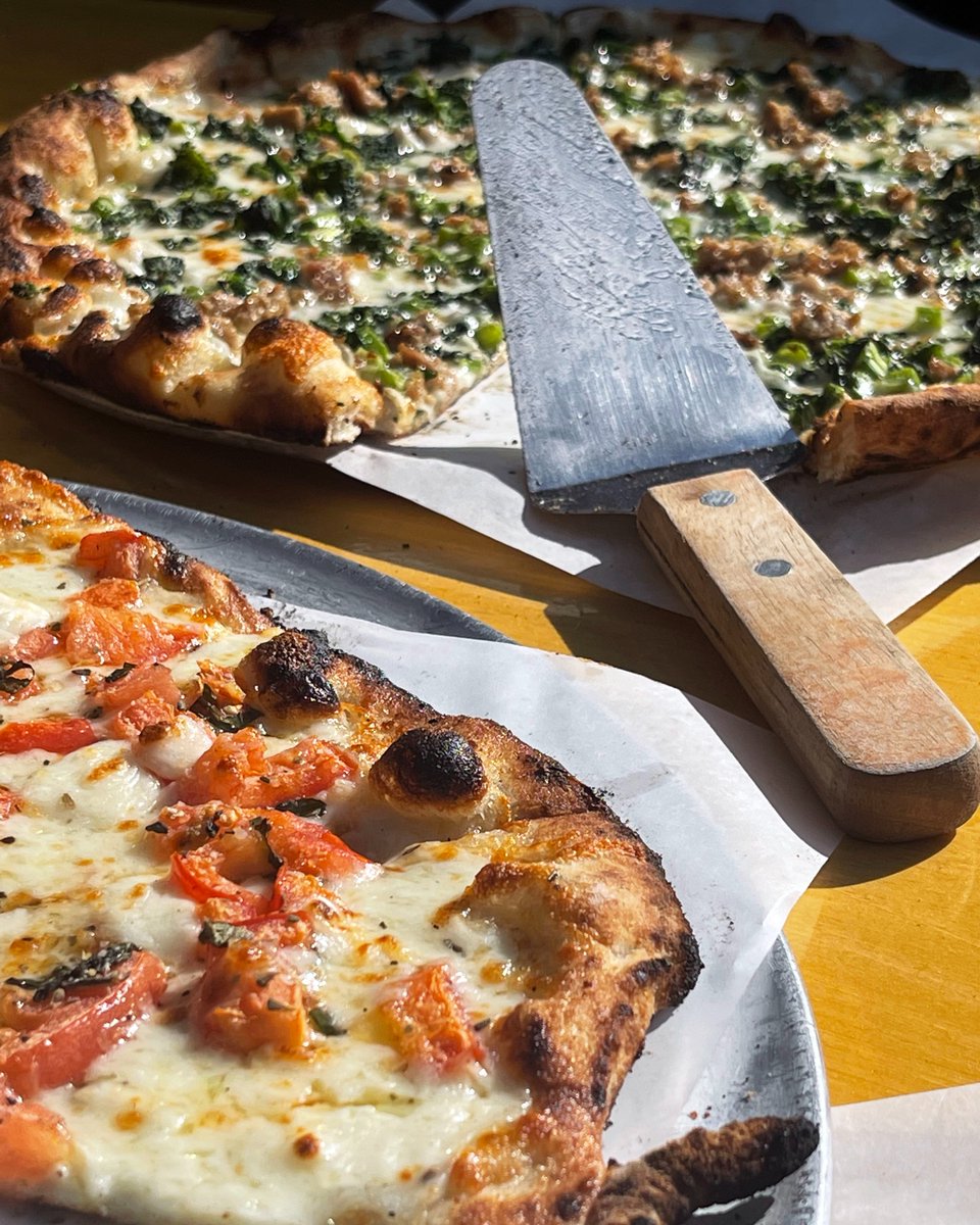 Big Green Truck Pizza tweet media