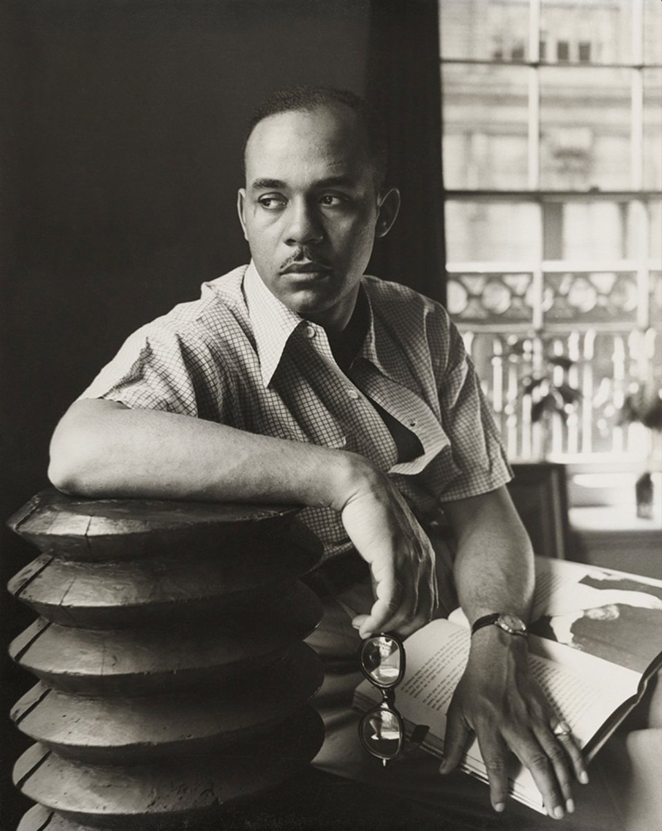 “I am an invisible man. No, I am not a spook like those who haunted Edgar Allan Poe; nor am I one of your Hollywood-movie ectoplasms.... I am invisible, understand, simply because people refuse to see me.' 📸Gordon Parks. Untitled (Ralph Ellison), 1952.