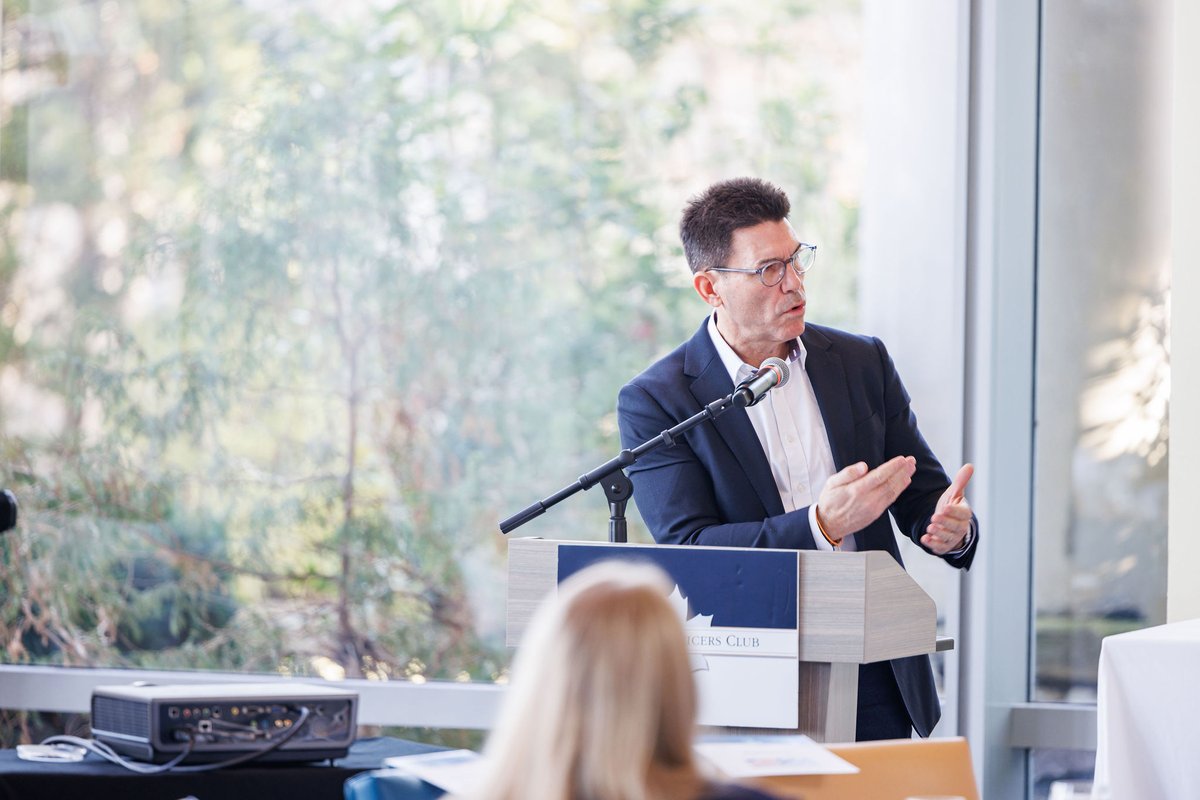 GovConWire's tweet image. During the recent Workloads at the Tactical Edge Forum, experts say cultural change is necessary to boost edge technology adoption. Read more: govconwire.com/2024/02/cultur…
#GovTech #workloads