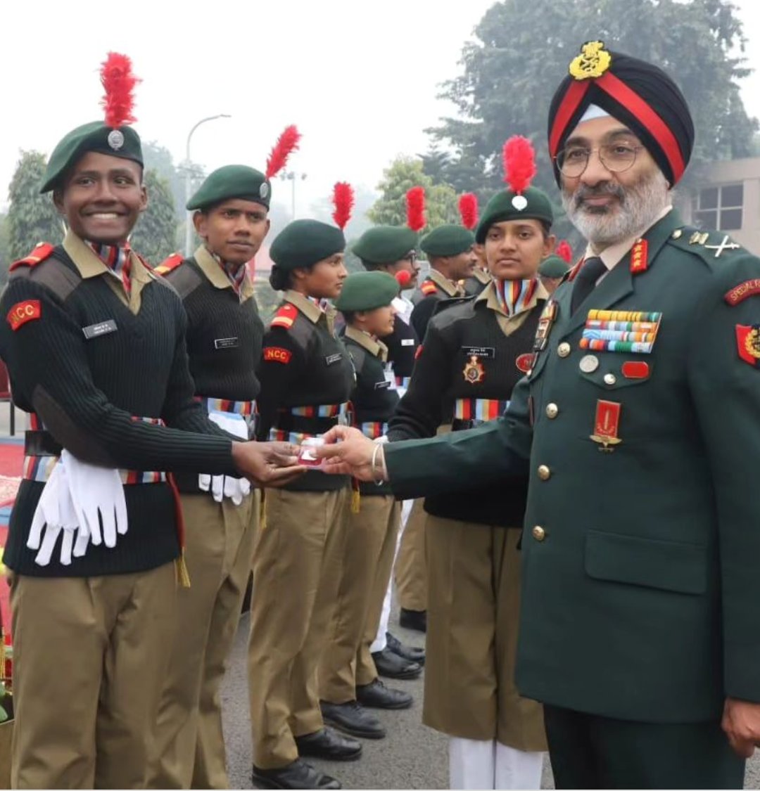 nccmesmaramplly's tweet photo. The DG NCC Commendation Card is awarded for outstanding acts or deeds in the field of adventure sports, training or for outstanding contribution in social or cultural activities by NCC Whole time Officers, ANOS, Under Officer Instructors, Sergeant Major Instructors and NCC cadets https://t.co/O0QYsLZoSS