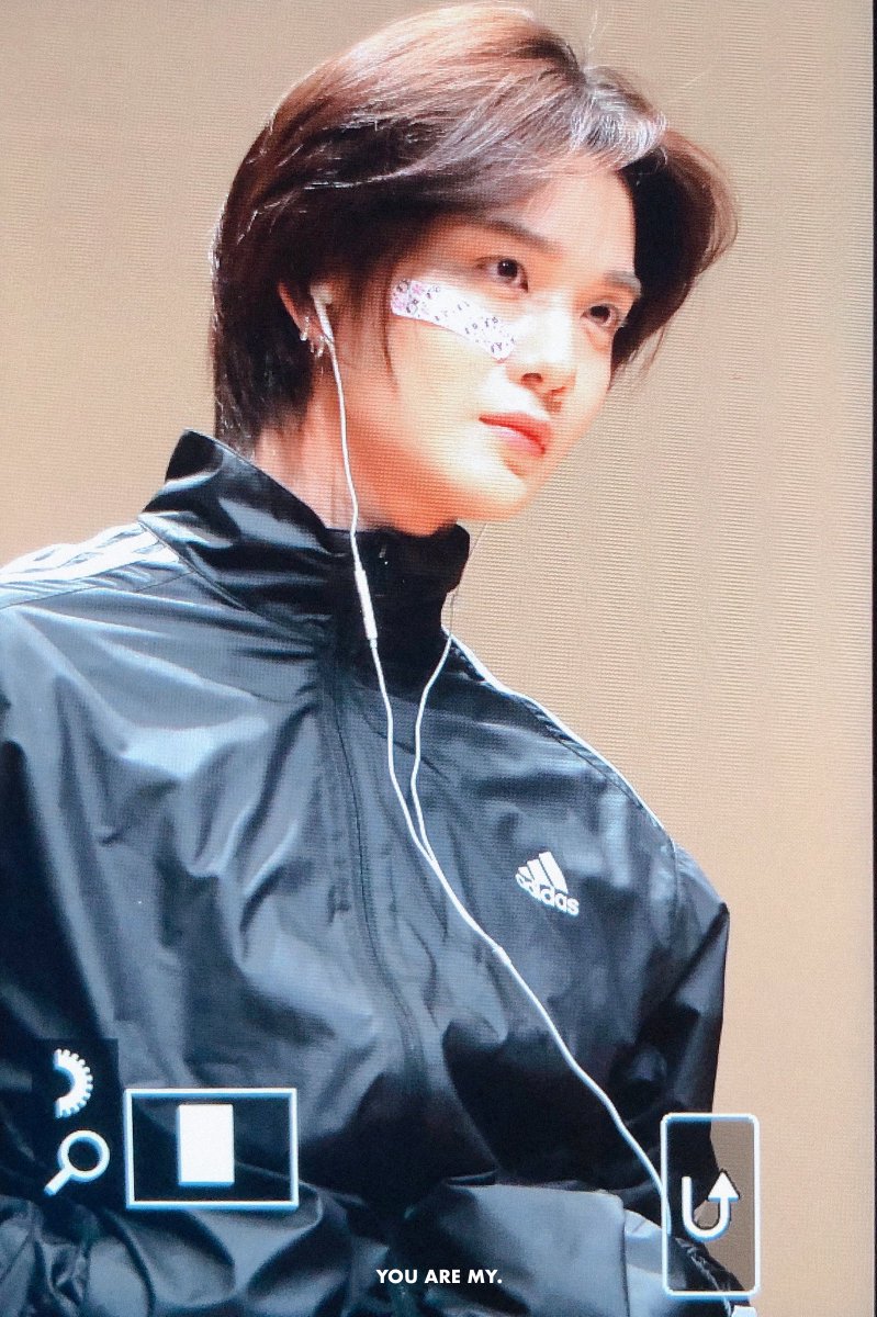 240301 #배진영 #BAEJINYOUNG #CIX
🖤