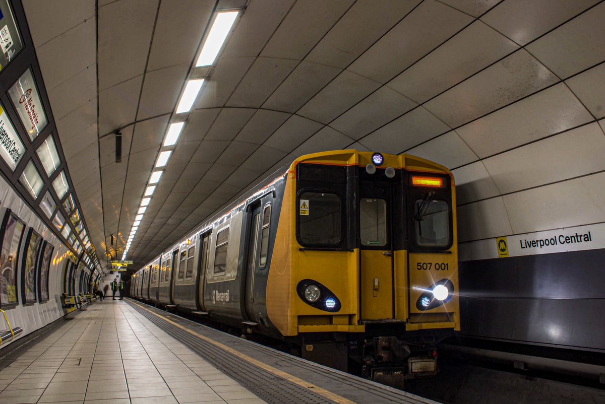 Serving Liverpool for 46 Years

Finally caught 507001 on the New Brighton Branch of the Wirral line 

23/02/24

#class507 #merseyrail #pep #brblue #wiralline