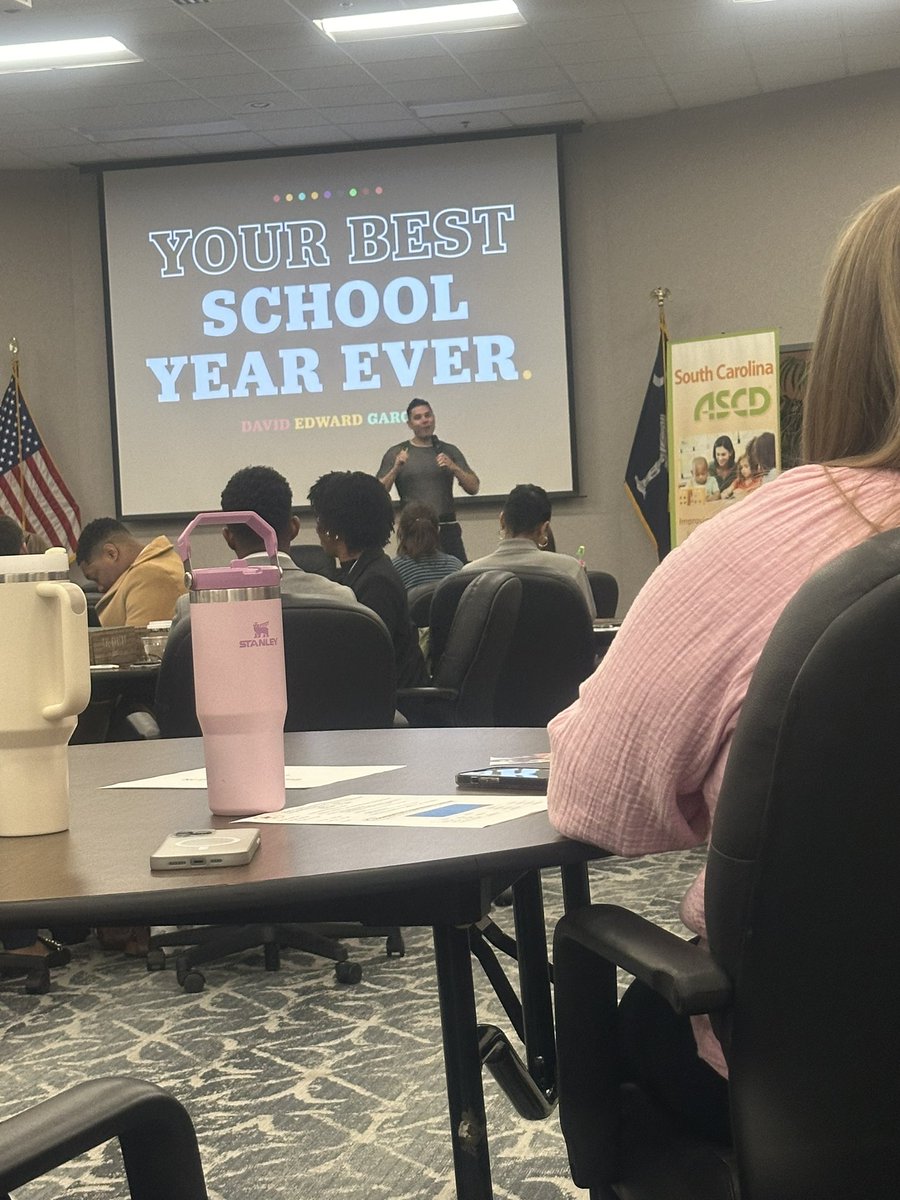 Thank you <a href="/DavidEdwardGar/">David Edward Garcia</a> for a great Keynote! #SCASCD #lovescschools
