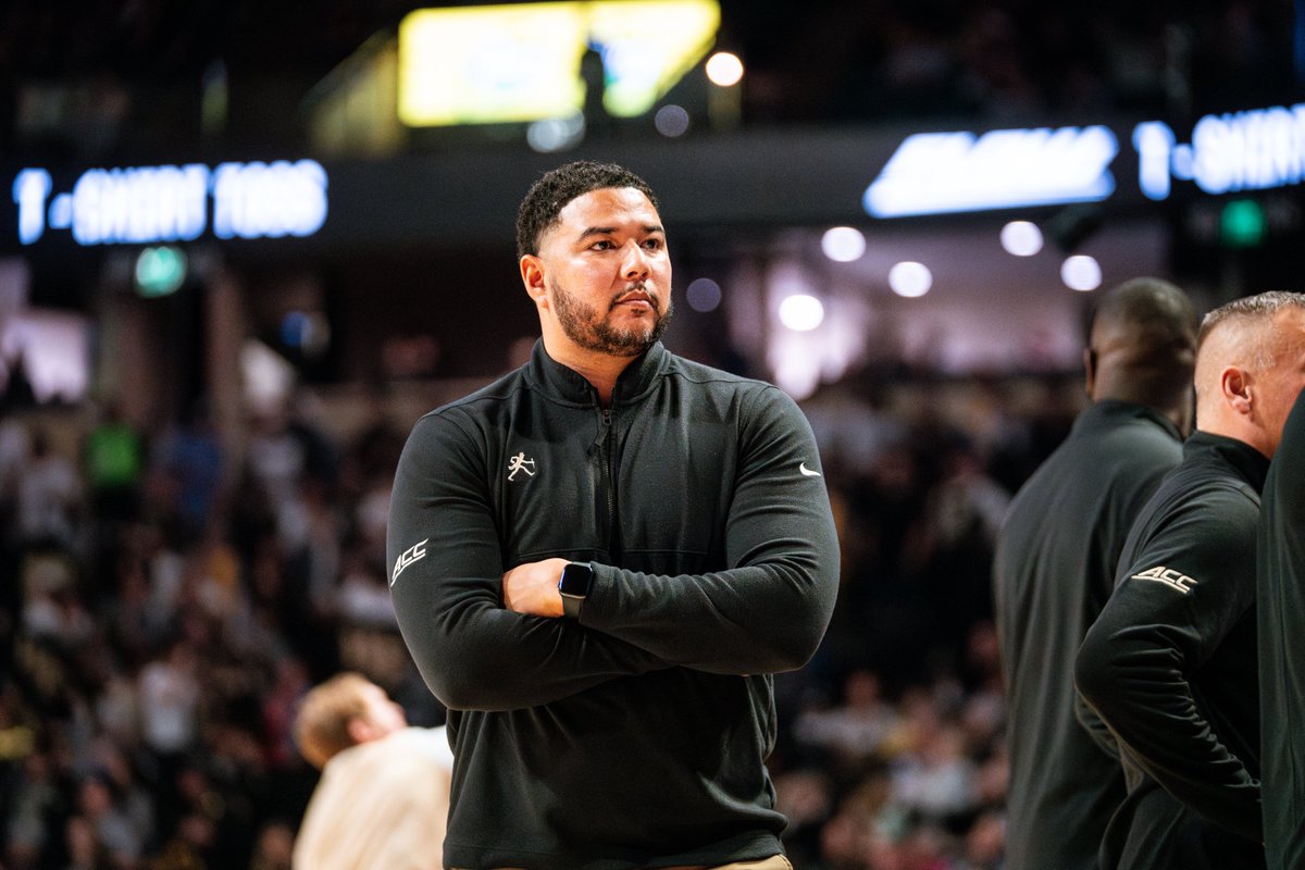 Wake Forest Men's Basketball tweet media