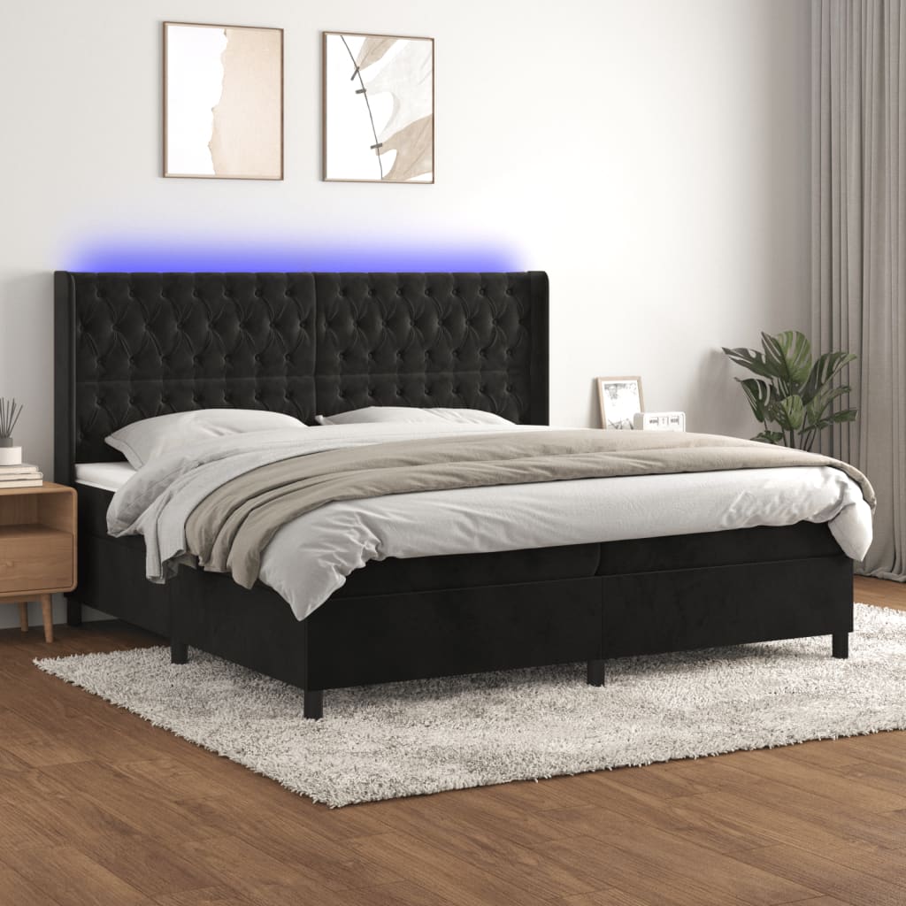 KabegoIT's tweet image. Un giroletto in velluto e luci LED per una camera da letto glam ❤
#cameradaletto #giroletto #luciled #casa #homedecor #arredamento