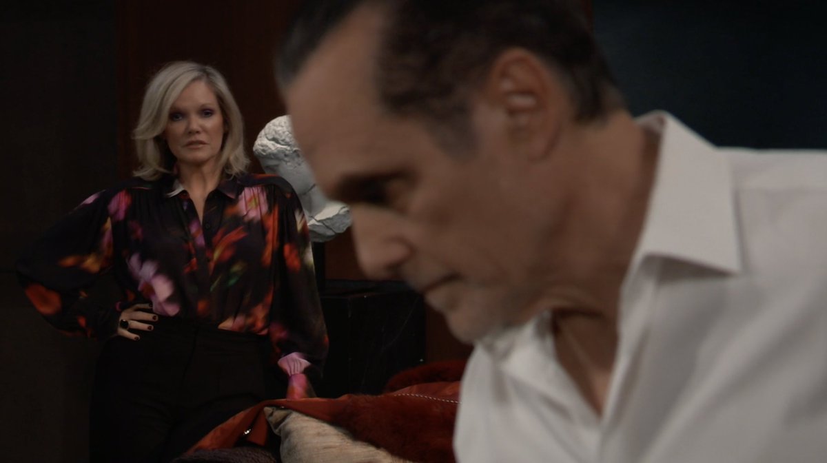 Sonny needs Ava's help... he just hasn't realized it yet. What part can she play in his plan to lure out whoever put a target on his back? #GH is all-new and starts RIGHT NOW on ABC! @MauraWest @MauriceBenard