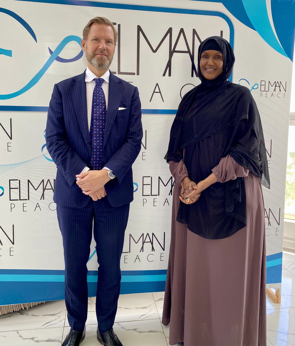 Intriguing conversations with the Swedish Ambassador, Joachim Waern, at our centre yesterday. We dove into insightful and thought provoking conversations about Somalia's current progress. Looking forward to more conversations and continued collaboration 🇸🇪🤝🏽🇸🇴