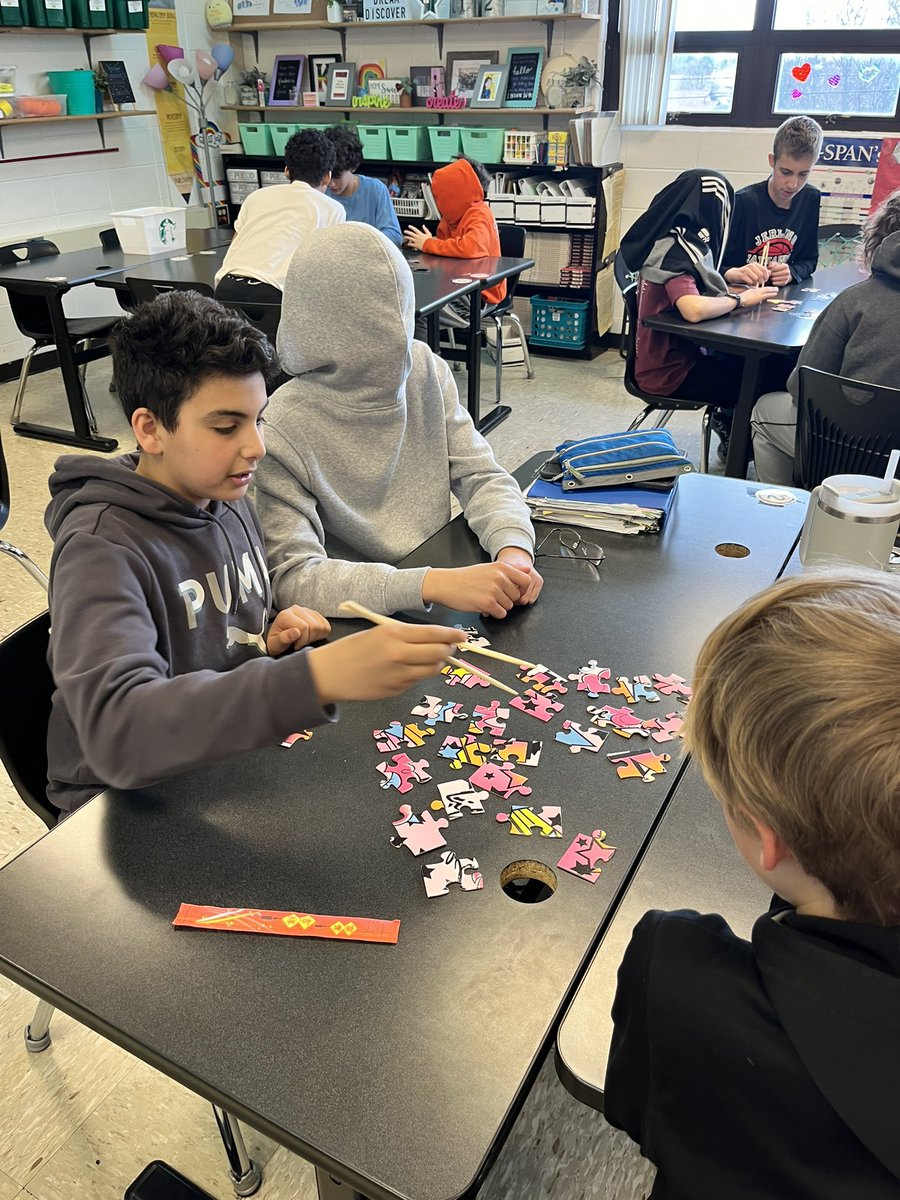 Chrissy Keith (@chrissykeith11) on Twitter photo Puzzle Chow Mingle- Student team building fun on this Friday! <a href="/JerlingJayhawks/">Jerling Junior High</a> <a href="/ProrokLeads/">Daniel Prorok</a> <a href="/MrsHalperEDU/">Dana Halper</a> <a href="/mrstechfarlin/">π²πππ π΄πππππππ π»π±ο£Ώ</a> <a href="/iTeacher5th/">Michelle Thorne</a> - still a favorite! Puzzle Chow Mingle- Student team building fun on this Friday! <a href="/JerlingJayhawks/">Jerling Junior High</a> <a href="/ProrokLeads/">Daniel Prorok</a> <a href="/MrsHalperEDU/">Dana Halper</a> <a href="/mrstechfarlin/">π²πππ π΄πππππππ π»π±ο£Ώ</a> <a href="/iTeacher5th/">Michelle Thorne</a> - still a favorite!