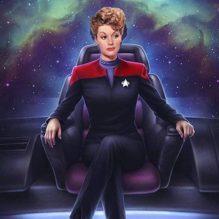 If you know, you know. 🖖💪👊

#roddenberry #WomensHistoryMonth #womenshistorymonth2024 #lucilleball
*Artist unknown.